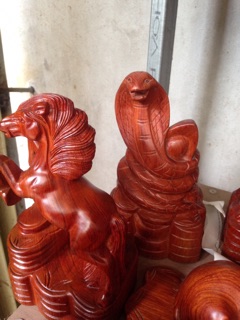 Khay trà ấm chén