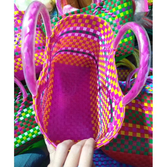 Giỏ đan dây nhựa