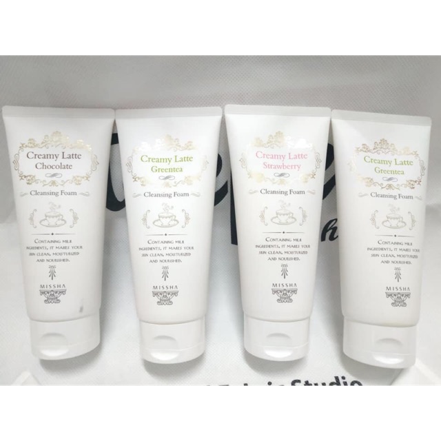 Sữa Rửa Mặt Missha Creamy Green Tea Latte Cleansing Foam