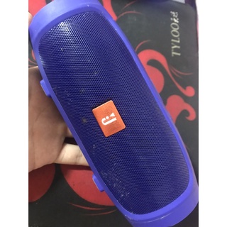 Loa bluetooth cũ của tôi 99%