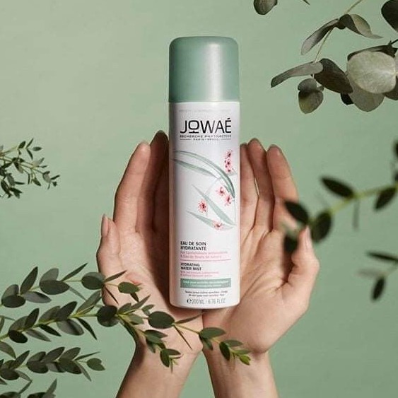 Xịt Dưỡng Hoa Anh Đào JOWAE HYDRATING WATER MIST 200ml