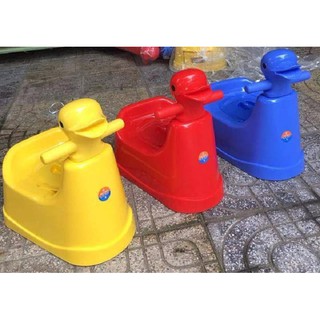 Bô vệ sinh cho bé hình vịt Việt Nhật