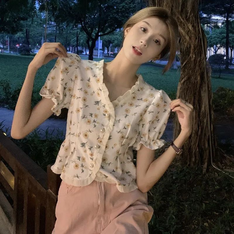 Áo Sơ Mi Tay Ngắn Cổ Chữ V In Họa Tiết Hoa Thời Trang Mùa Hè Cho Nữ