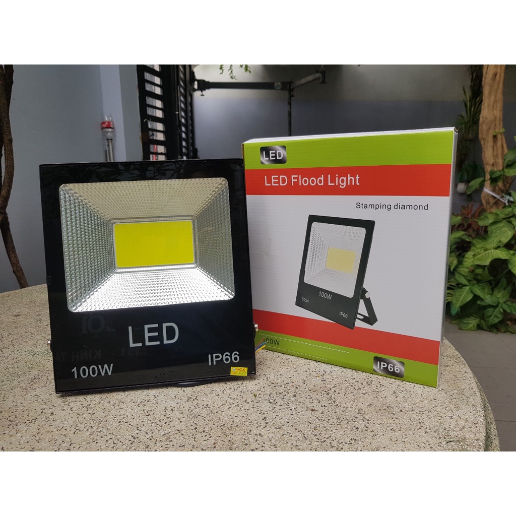 ĐÈN PHA LED NGOÀI TRỜI 100W IP66 CHÍP LED COB - LED SPOTLIGHTS