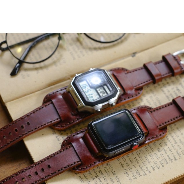 Dây apple watch da bò nâu đỏ kiểu quân đội đức kèm tấm đệm chống mồ hôi RAM Leather B2 - tặng khóa chốt và adapter