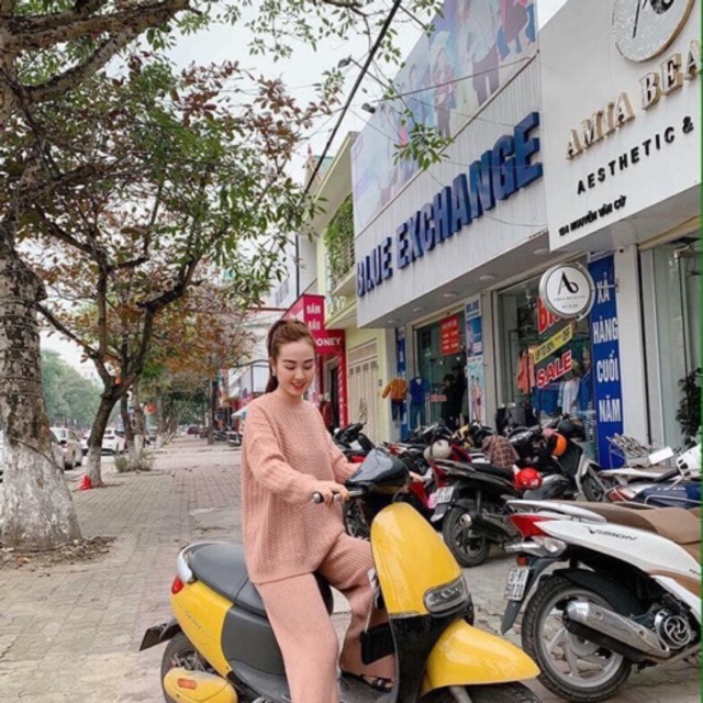 DÉP HM THỜI TRANG NỮ