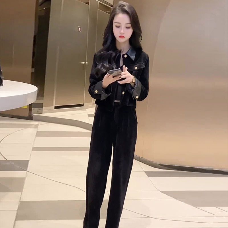 Bộ quần áo ống rộng phong cách retro cổ điển thời trang xuân thu 2022