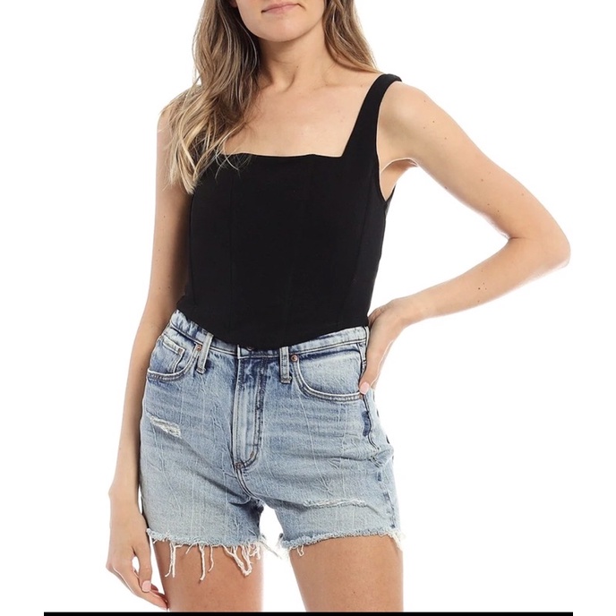 Áo croptop cổ vuông vnxk