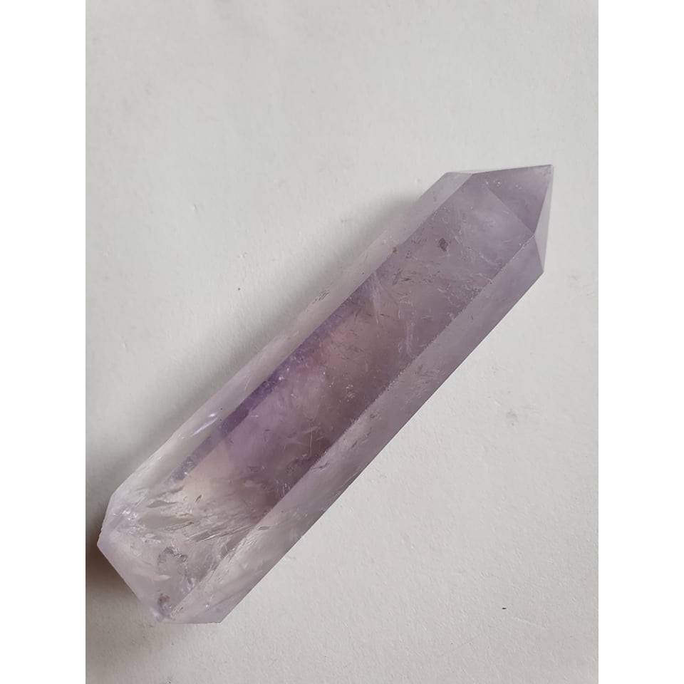 Đá tím dạng trụ 85gram cao 8.3cm