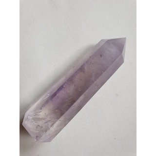 Đá tím dạng trụ 85gram cao 8.3cm