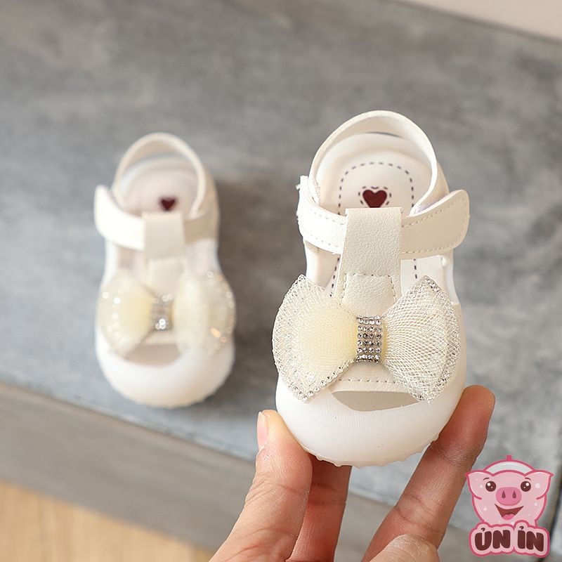 Dép tập đi cho bé gái - Sandal chống vấp cho bé tâp đi Nơ lưới dễ thương đế chống trơn trượt tốt M882