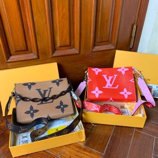 Túi cầm tay clutch hoa nâu chữ to quai xích sang chảnh ẢNH THẬT fullbox có code