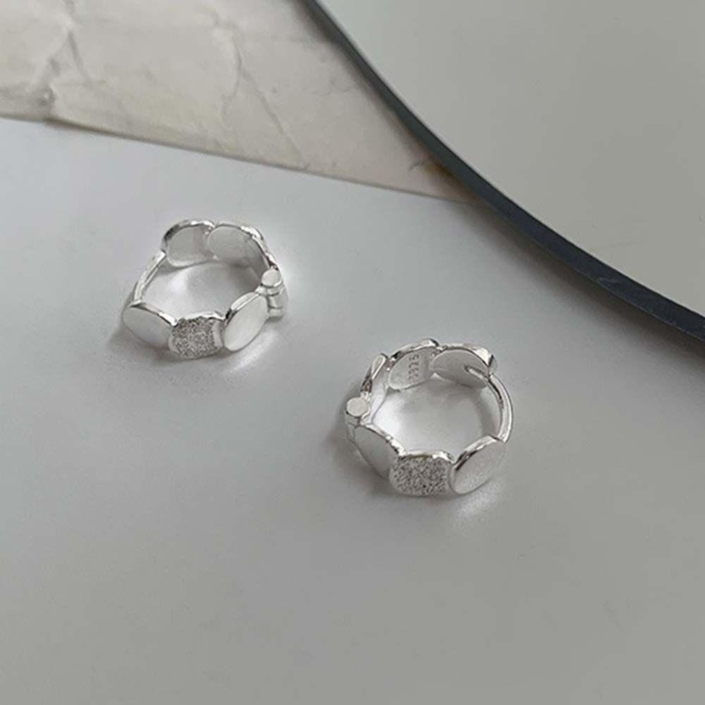 Bông Tai Tròn Đính Kim Sa Thời Trang Dành Cho Nữ VANES1