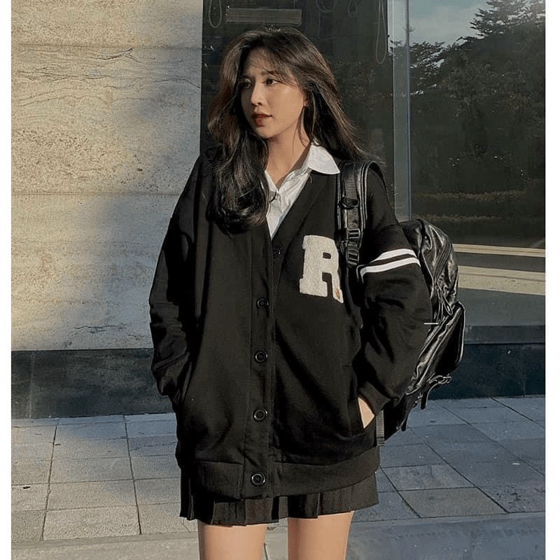 ÁO KHOÁC CARDIGAN NỮ HỌA TIẾT CHỮ R PHỐI VIỀN TAY ĐẸP  SIÊU CUTE CÂY ME