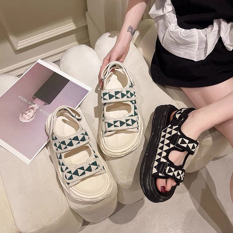 Giày Sandal Thể Thao Đế Dày Thời Trang Mùa Hè Phong Cách Mới Cho Nữ