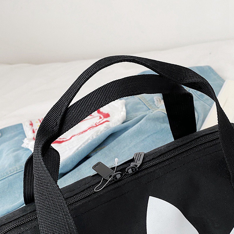 Túi xách thể thao Adidas siêu nhẹ tiện dụng và hợp thời trang cho nam