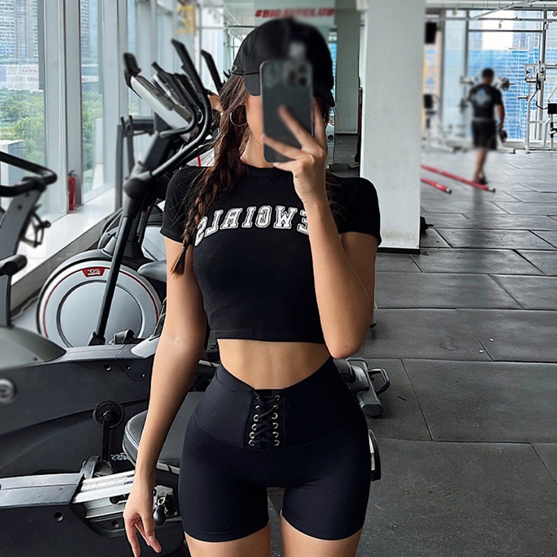 Áo Thun Croptop Thể Thao Tay Ngắn Dáng Ôm In Chữ Kiểu Hàn Quốc Cá Tính Cho Nữ