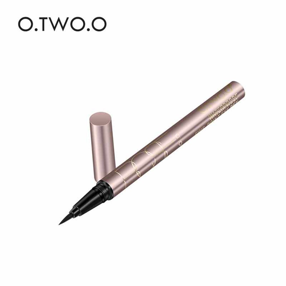 (hàng Mới Về) Bút Kẻ Mắt Nước O.two.o Siêu Đen Chống Nước 9112 | BigBuy360 - bigbuy360.vn