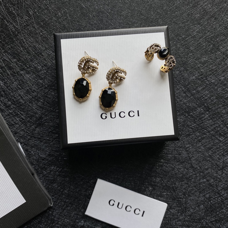 Bông Tai Gucci Bằng Thép Titan Hình Logo GG Đôi Thời Trang Cho Nữ
