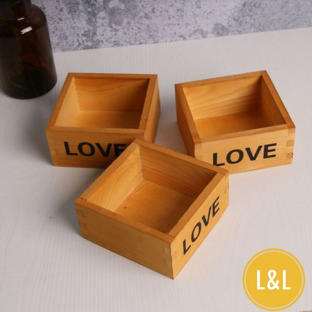 Chậu gỗ LOVE hình chữ nhật trồng cây cảnh cây cảnh nội thất, tiểu cảnh sen đá, xương rồng, cây cảnh để bàn