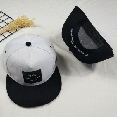 Thời trang Brooklyn Mũ lưỡi trai thêu hình nam nữ