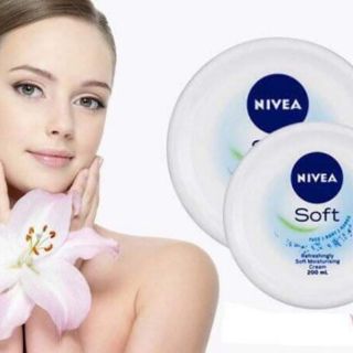 Kem dưỡng ẩm Nivea của Nga