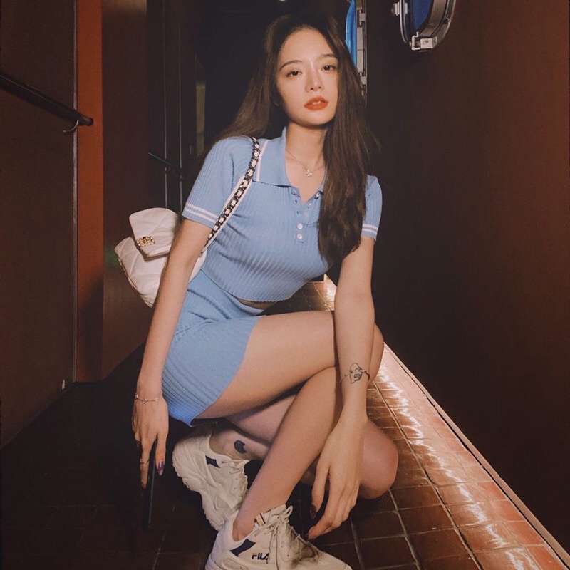 Váy body len dệt kim màu xanh