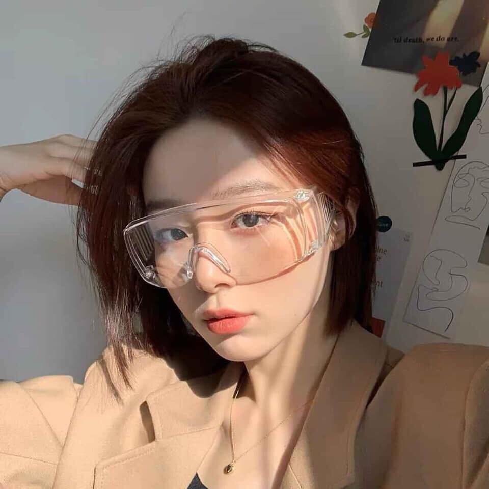 COMBO 2 KÍNH BẢO HỘ TRONG SUỐT CHỐNG BỤI CHỐNG TIA UV- Hàng Có Sẵn