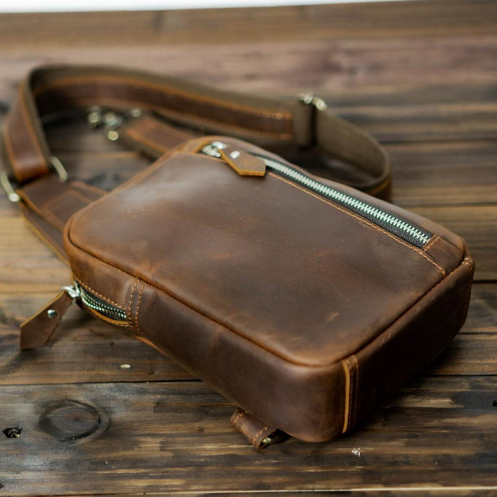 Túi đeo chéo da bò thật, da bò sáp ngựa điên BASIC nâu | Bảo hành 2 năm