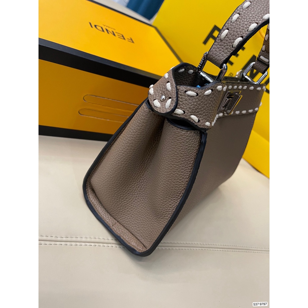 Túi xách nữ da thật 𝑭𝒆𝒏𝒅𝒊 FD cao cấp, thiết kế hiện đại, sang trọng