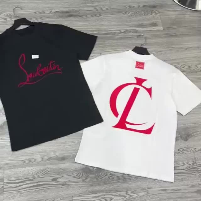 Áo phông tay lỡ Louboutin Unisex đẹp, áo thun đôi nam nữ Mikenco cổ tròn cotton 3158 co giãn 4 chiều màu đen trắng AT6 | BigBuy360 - bigbuy360.vn