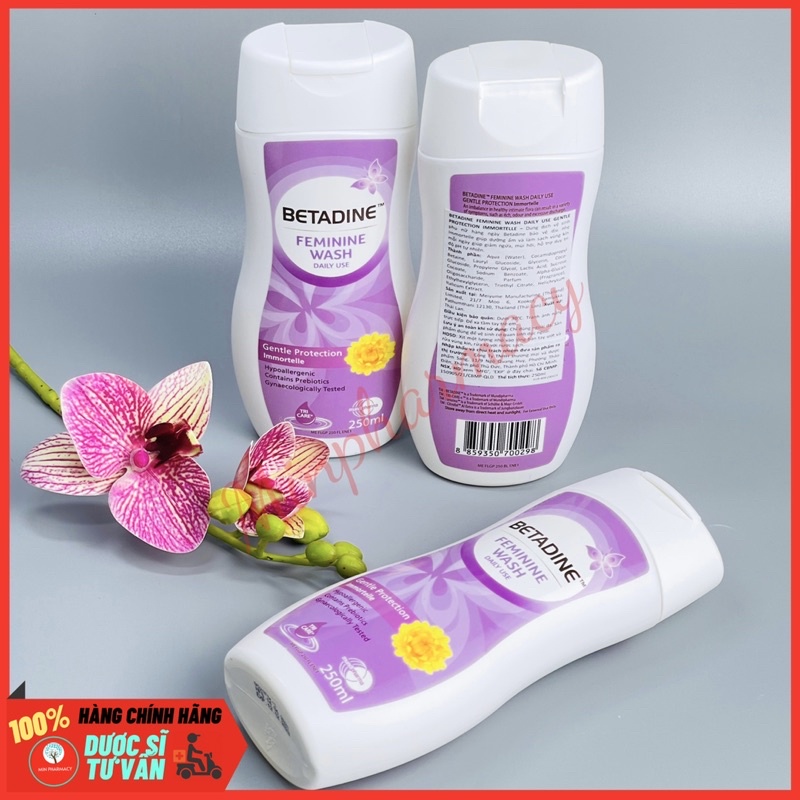 Dung dịch vệ sinh phụ nữ BETADINE Gentle protection màu tím chăm sóc dịu nhẹ Feminine wash - Minpharma