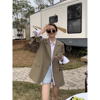 Áo khoác blazer thiết kế cao cấp phong cách Hàn Quốc.