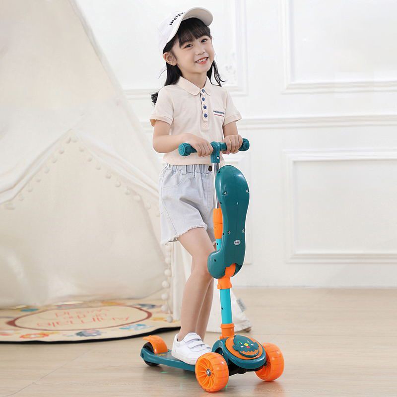 Xe trượt Scooter kiêm chòi chân cho bé (có nhạc, có đèn led)