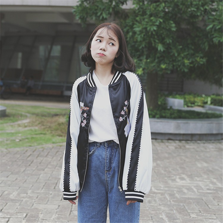 [Có Sẵn] Bomber thêu hoa Hàn Quốc #055 | BigBuy360 - bigbuy360.vn