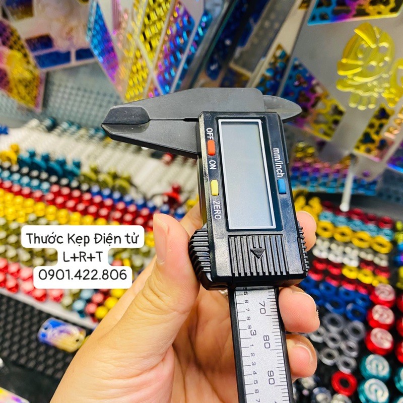 Thước cặp điện tử 𝟭𝟱𝟬𝗺𝗺 𝗟+𝗥+𝗧