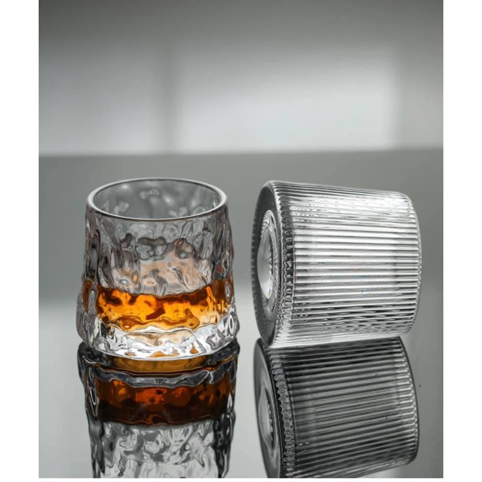 LY THỦY TINH ĐẾ XOAY CHỊU NHIỆT WISKEY CAO CẤP