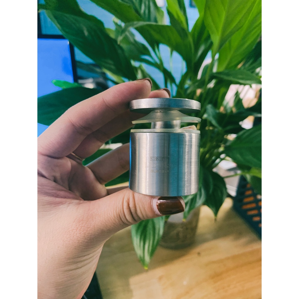 DDT luxury Pad cầu thang kính