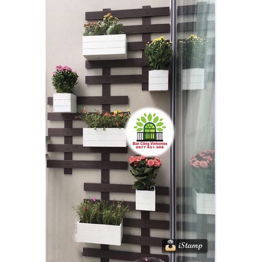 Chậu composite gắn tường trang trí ban công 30x15x15
