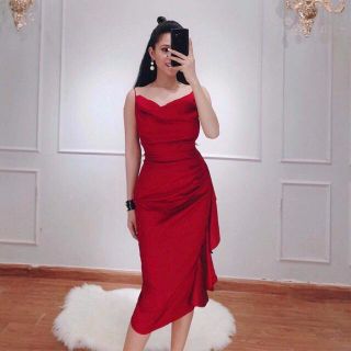( CÓ VIDEO HÌNH THẬT  CỰC ĐẸP) Đầm Thiết kế phi lụa cao cấp cực đẹp