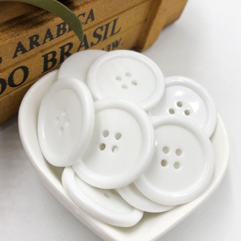 Set 50 Nút Nhựa 4 Lỗ Nhiều Màu Sắc 11 / 15 / 18 / 20 / 25 / 30mm pm250