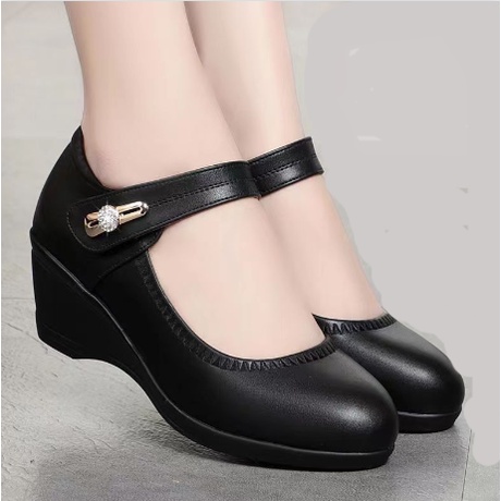 Giày Da Mềm Cao 5cm Chống Trượt Thoải Mái Thời Trang Mùa Hè Cho Phụ Nữ Trung Niên