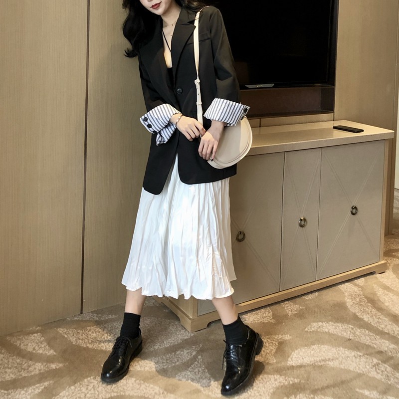 (HÀNG SẴN) Chân váy voan trắng midi dáng dài xếp ly nhăn nhẹ nhàng điệu đà sang chảnh Vintage | BigBuy360 - bigbuy360.vn