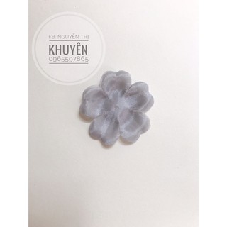 Cánh hoa voan dập sẵn