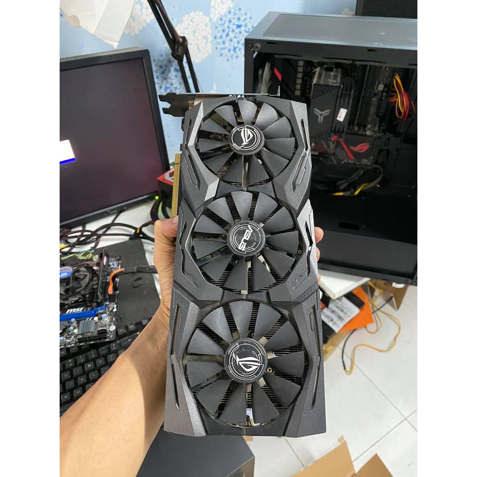 CARD MÀN HÌNH 1070 8gb Rog Strix