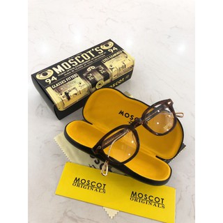 Mắt kính thời trang MOSCOT