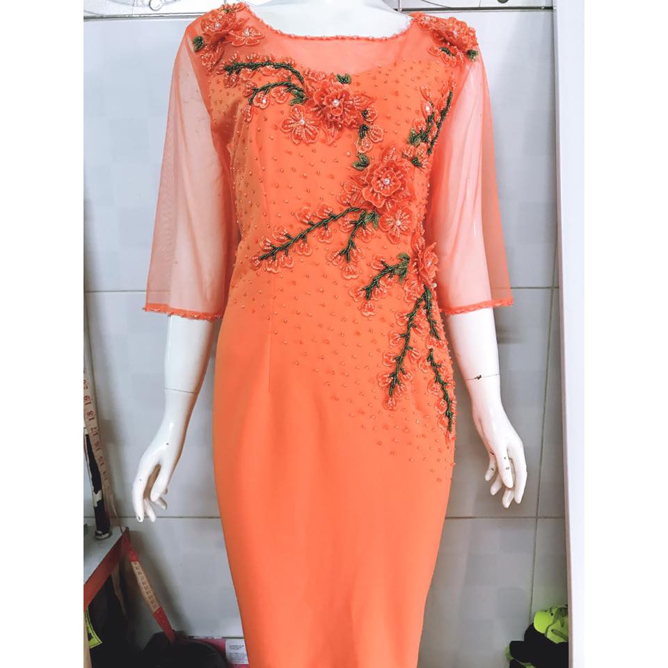 đầm trung niên nữ phối hoa và đính pha lê