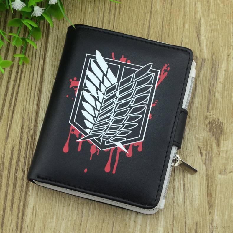 Ví da mềm màu đen họa tiết game Attack on Titan chất lượng cao