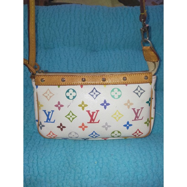 Túi xách si hiệu LV