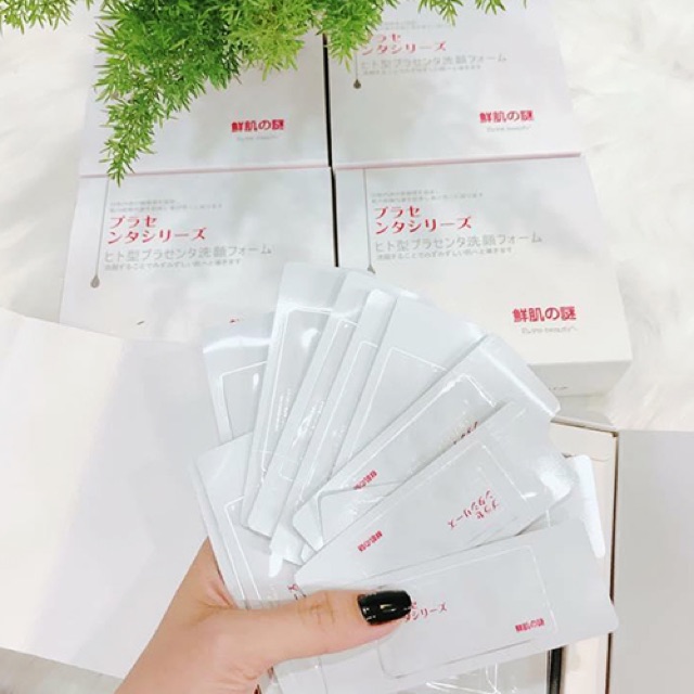 Serum Ủ Trắng Nhau Thai Cừu Giúp Da Căng Bóng Trắng Mịn | BigBuy360 - bigbuy360.vn